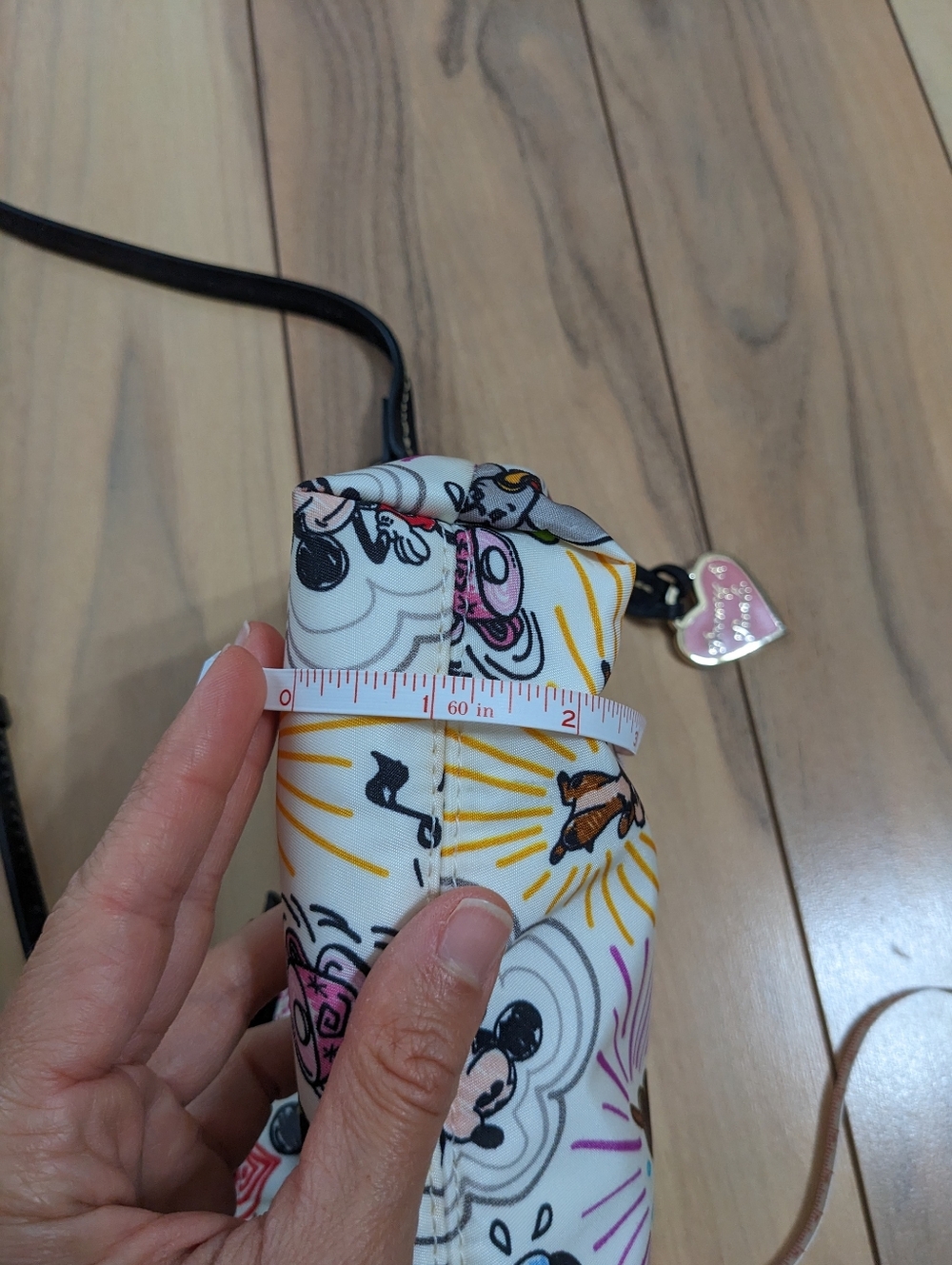 EUC! Dooney & Bourke X Disney Nylon Sketch Crossbody Bag In Black And White - Picture 14 of 16